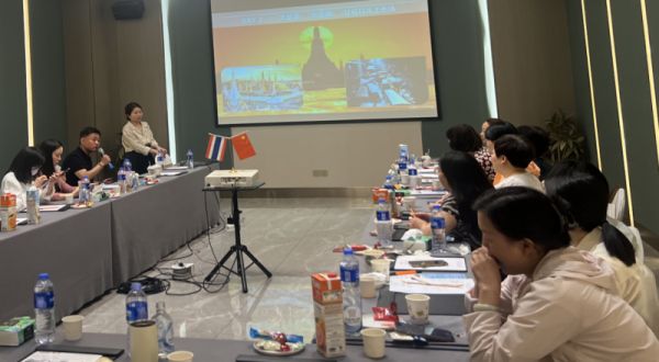 国BDMS医疗服务集团抗衰老项目”分享沙龙新葡京娱乐场app河北阳烁医疗成功举办“泰(图5)