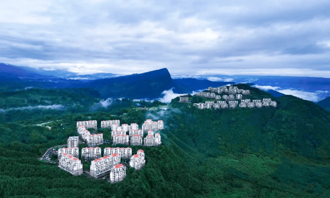 愈” 万亿市场的崛起与银发文旅的机遇澳门新葡京“康养 + 旅居 + 疗(图7) 愈” 万亿市场的崛起与银发文旅的机遇澳门新葡京“康养 + 旅居 + 疗(图7)