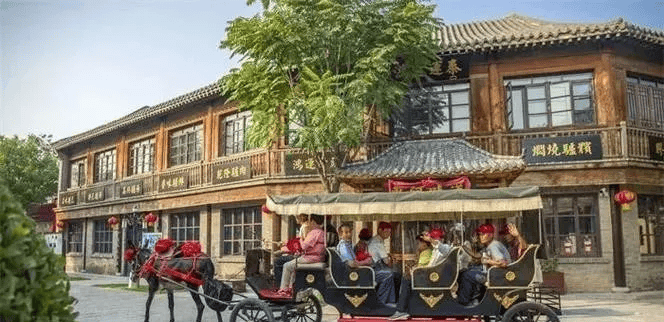 愈” 万亿市场的崛起与银发文旅的机遇澳门新葡京“康养 + 旅居 + 疗(图10) 愈” 万亿市场的崛起与银发文旅的机遇澳门新葡京“康养 + 旅居 + 疗(图10)