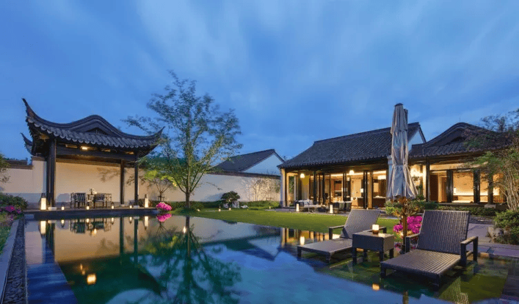 愈” 万亿市场的崛起与银发文旅的机遇澳门新葡京“康养 + 旅居 + 疗(图17) 愈” 万亿市场的崛起与银发文旅的机遇澳门新葡京“康养 + 旅居 + 疗(图17)