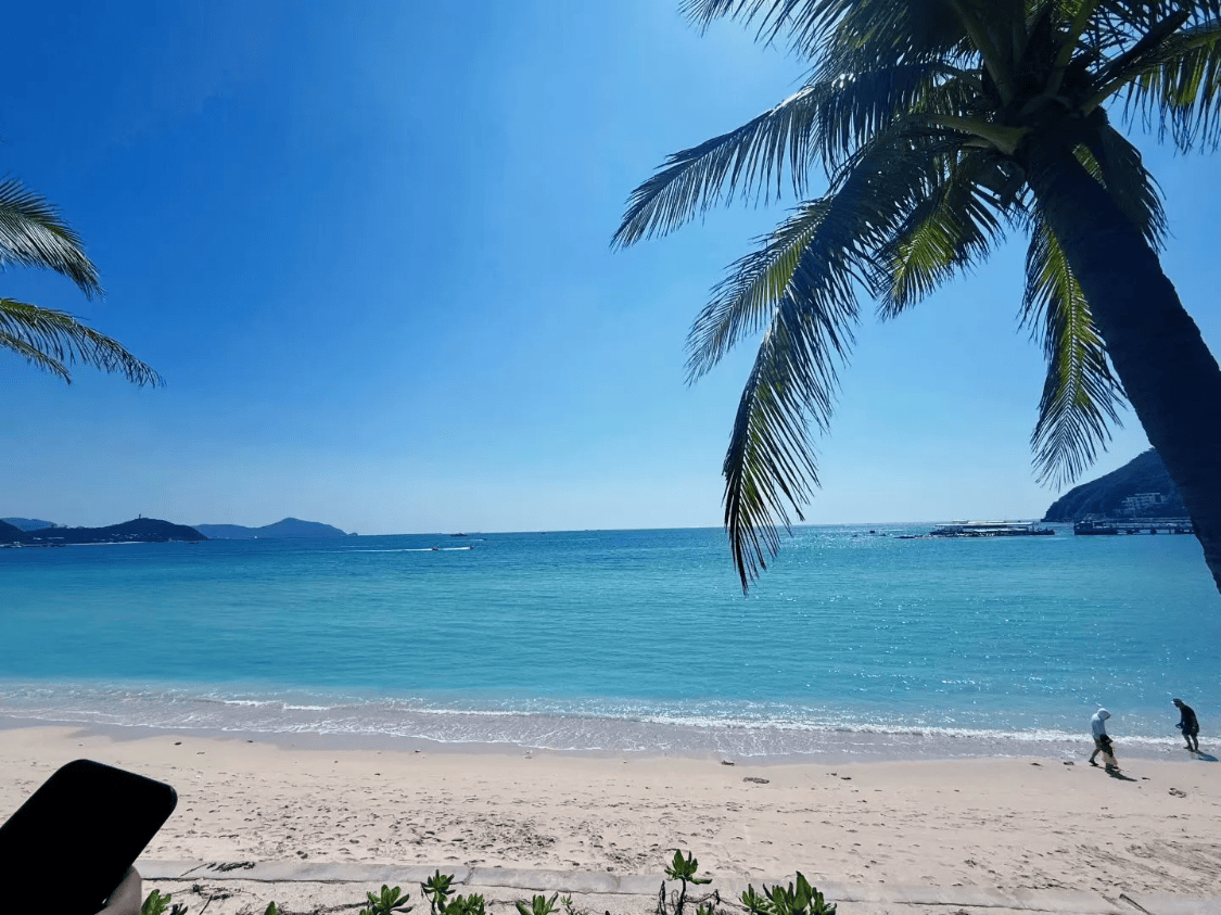 制团 海景酒店+私人游艇出海全安排新葡京【三亚本地旅行社报价】家庭定(图2)