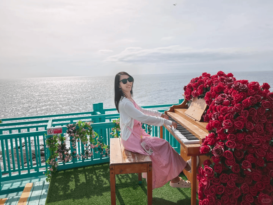 海底餐厅×花海旅拍 闺蜜轻奢报团体验方案指南新葡京「颜值打卡营」海南三亚旅行社报团旅游｜(图2)