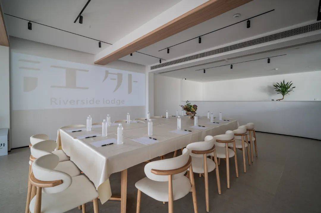 江口的宝宿梦幻童话般的白色庄园住进去享自由新葡京博彩太仓江外·度假庄园 隐于太仓长(图3)